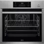 AEG BES351110M SteamBake beépíthető sütő gőzfunkcióval