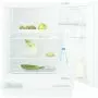 Electrolux LXB2AF82S pult alá építhető hűtőszekrény, 82 cm, 127 l hűtőtér, mechanikus vezérlés, 1 széles zöldségtároló, 37 db(a)
