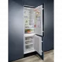 Electrolux ENP7MD19S beépíthető kombinált hűtőszekrény, 189 cm, nofrost, customflex®, multiflow, twintech, action cool, action freeze, érintővezérlés